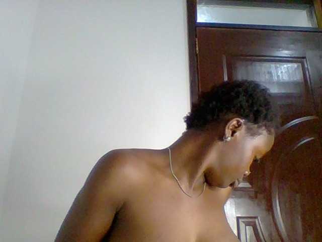PreggoBeauty live cam on BongaCams