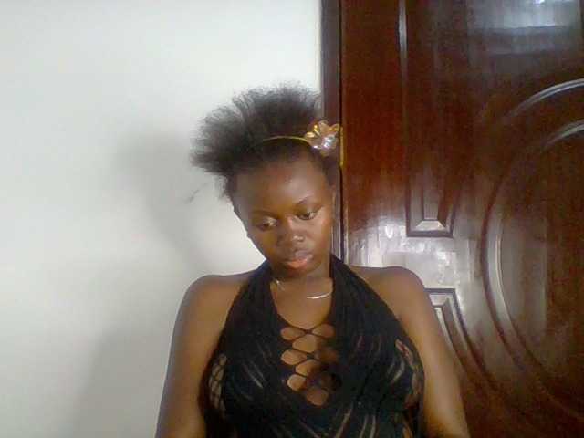 PreggoBeauty live cam on BongaCams