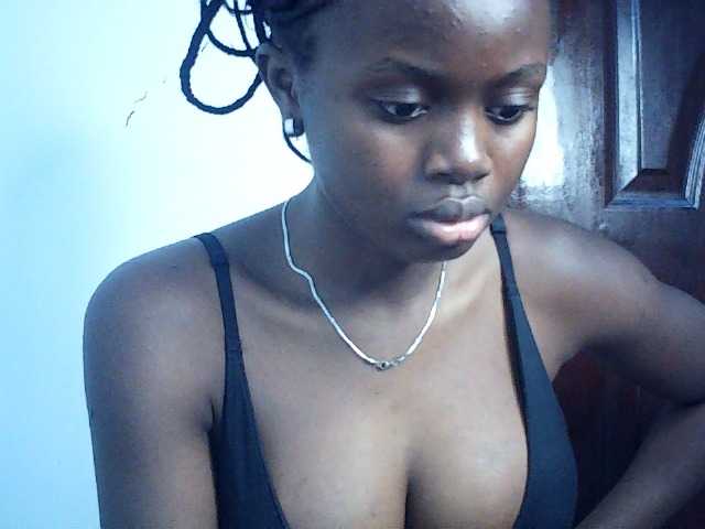 PreggoBeauty live cam on BongaCams