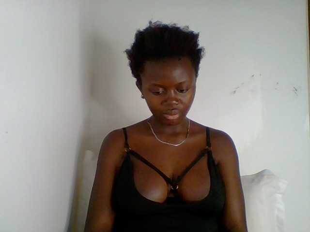 PreggoBeauty live cam on BongaCams