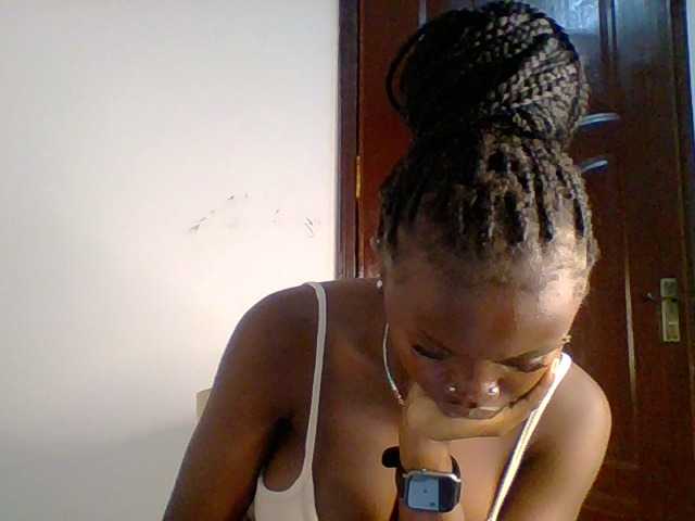 PreggoBeauty live cam on BongaCams