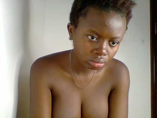 PreggoBeauty live cam on BongaCams