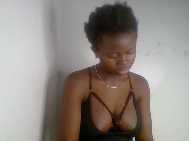PreggoBeauty live cam on BongaCams