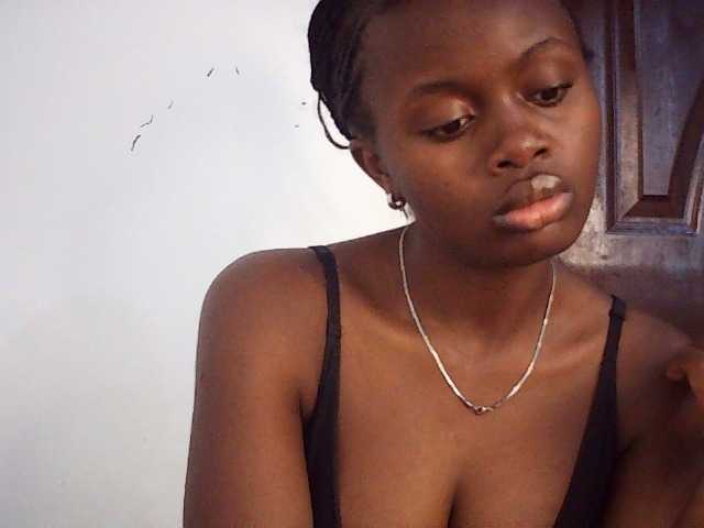 PreggoBeauty live cam on BongaCams