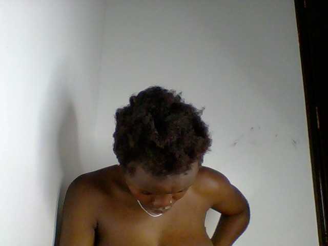PreggoBeauty live cam on BongaCams
