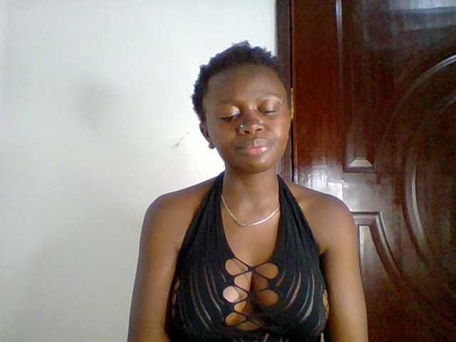 PreggoBeauty live cam on BongaCams