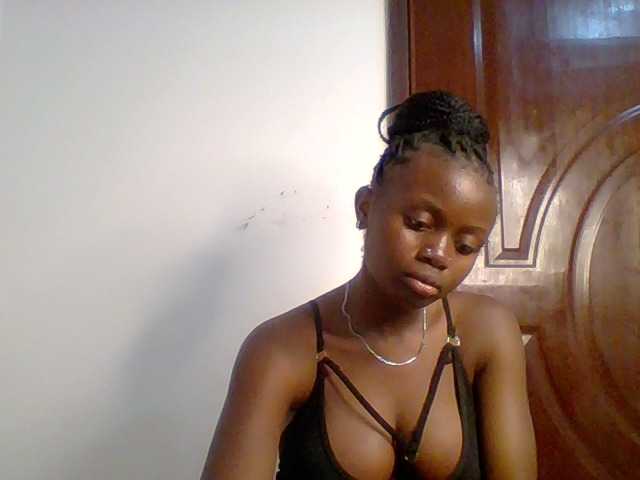 PreggoBeauty live cam on BongaCams