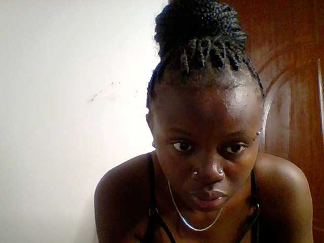 PreggoBeauty live cam on BongaCams