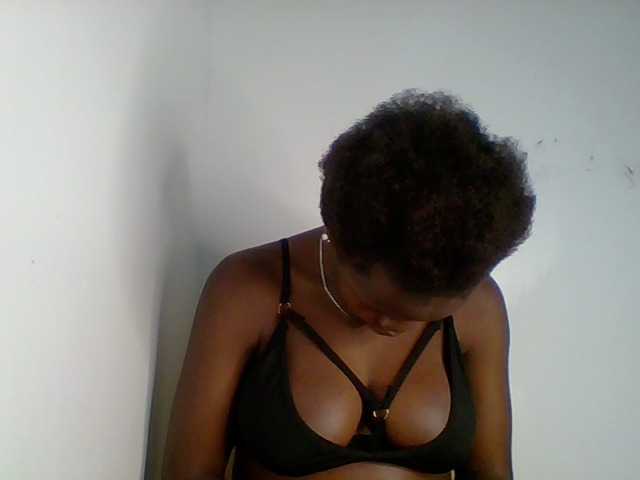 PreggoBeauty live cam on BongaCams