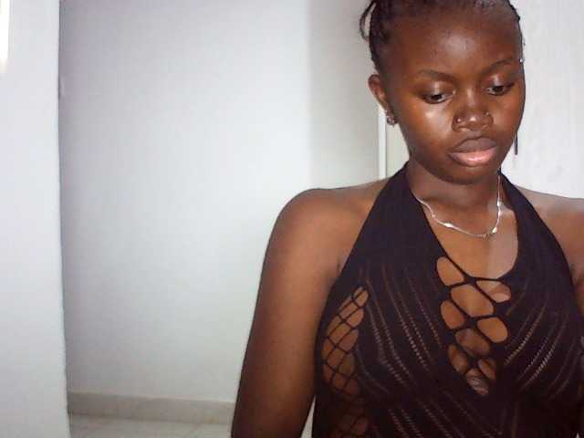PreggoBeauty live cam on BongaCams