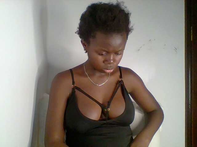 PreggoBeauty live cam on BongaCams