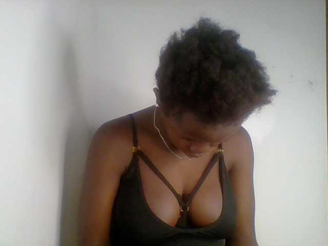 PreggoBeauty live cam on BongaCams