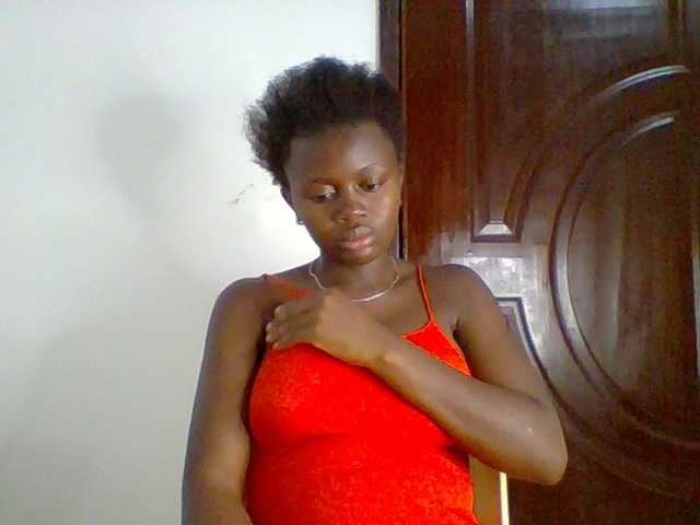 PreggoBeauty live cam preview