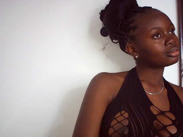 PreggoBeauty live cam on BongaCams