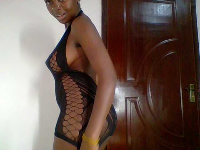 PreggoBeauty live cam on BongaCams