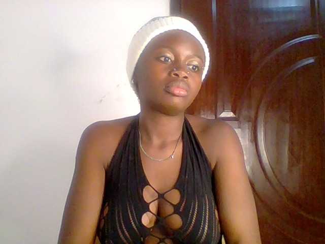 PreggoBeauty live cam on BongaCams