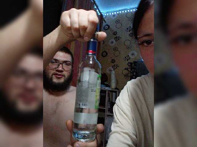 Kemi6 — live couple cam
