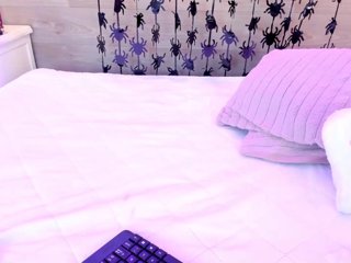 Mia-Rivers Porn Show
