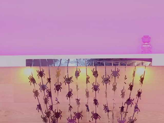 Mia-Rivers live cam on BongaCams