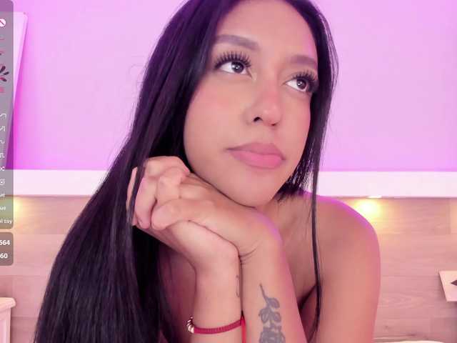 Mia-Rivers live cam on BongaCams