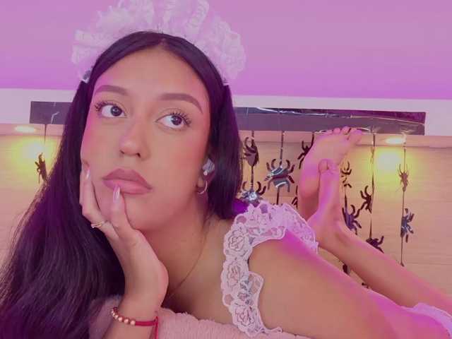 Mia-Rivers live cam on BongaCams