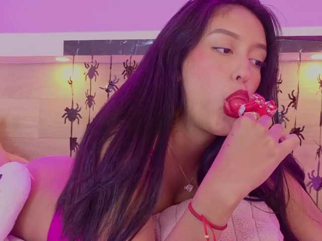 Mia-Rivers live cam on BongaCams