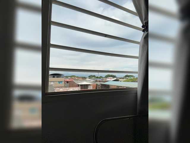 Mia-Rivers live cam preview