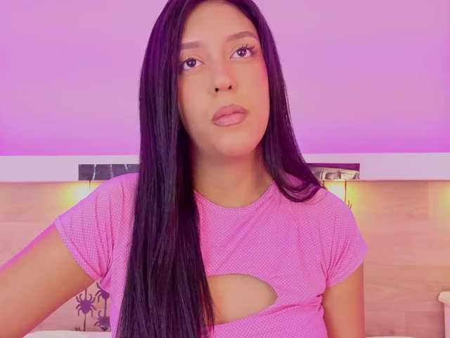Mia-Rivers live cam on BongaCams
