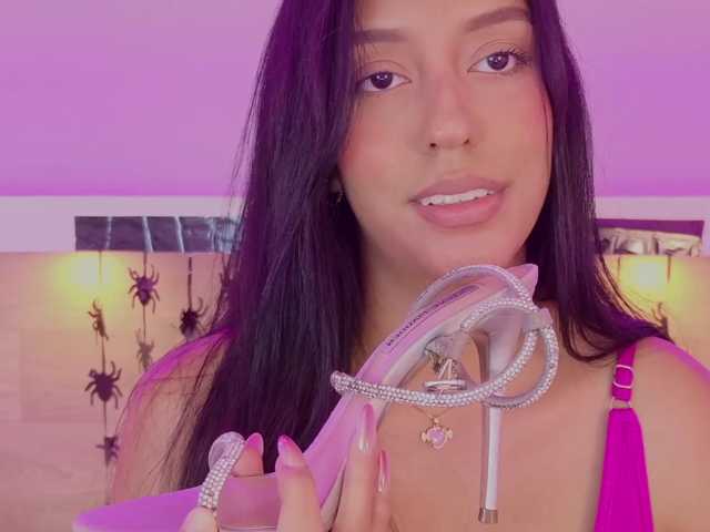 Mia-Rivers live cam on BongaCams
