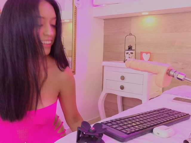 Mia-Rivers live cam on BongaCams