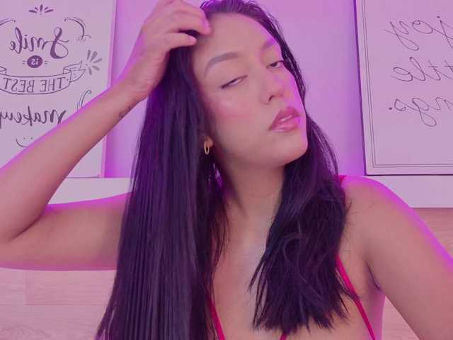Mia-Rivers live cam on BongaCams