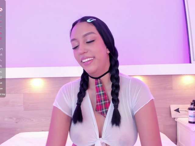 Mia-Rivers live cam on BongaCams