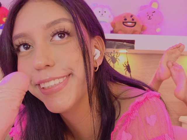 Mia-Rivers live cam on BongaCams