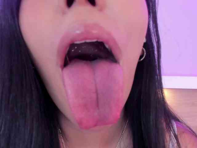 hidden sexcam Mia-Rivers