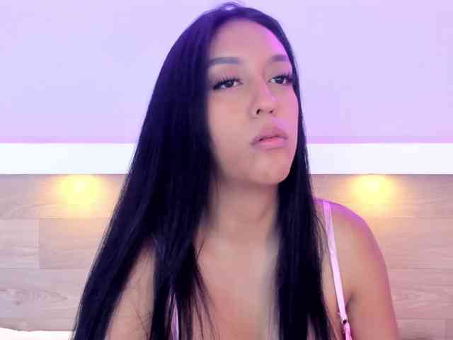 Mia-Rivers webcam