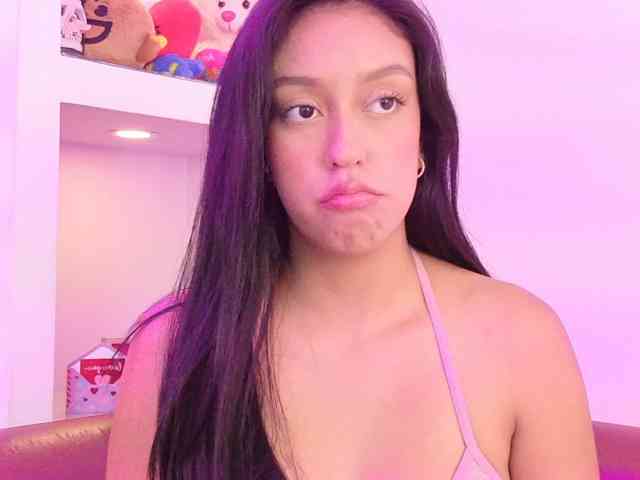 Mia-Rivers webcam