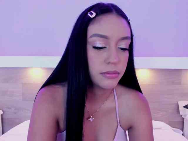 Mia-Rivers webcam