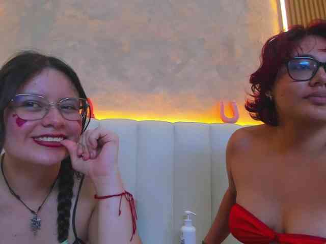 Jennifoxx webcam