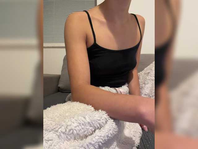 adp3teenonlye live cam on BongaCams