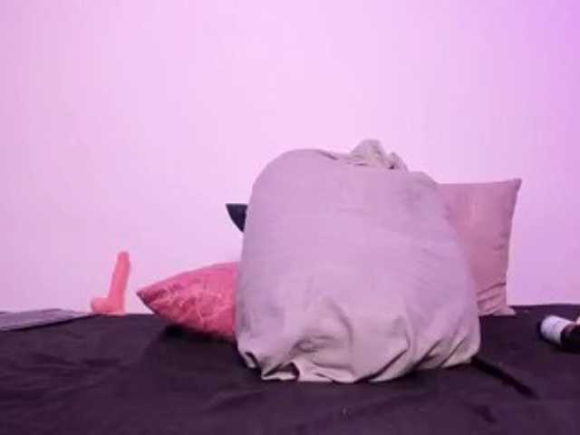 VickyyStone live cam on BongaCams