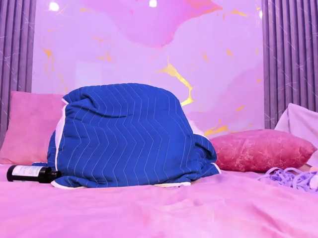 VickyyStone, en directo ahora en BongaCams