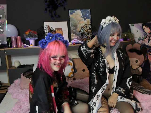 Anteprima per RoxyLienw