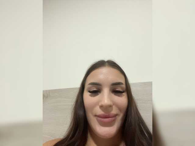 Slowsophi live cam preview