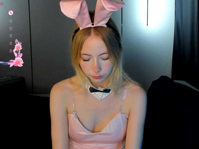 Sexxx-Bunny live cam on BongaCams