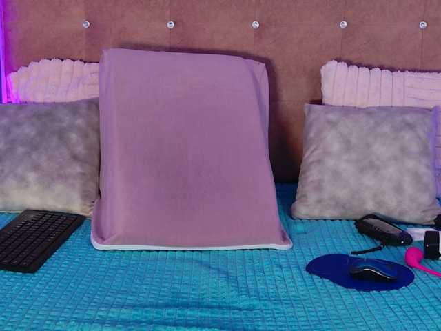 Mari-Luna, en vivo ahora en BongaCams