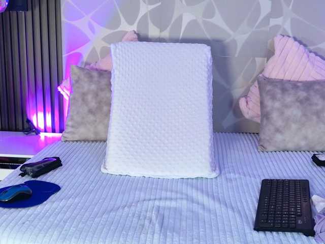 Mari-Luna live cam on BongaCams