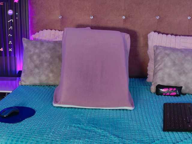 Mari-Luna, en vivo ahora en BongaCams