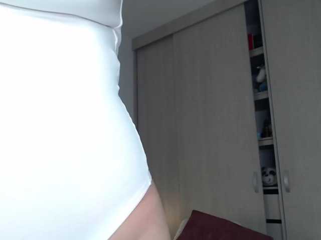 JennCroft live cam on BongaCams