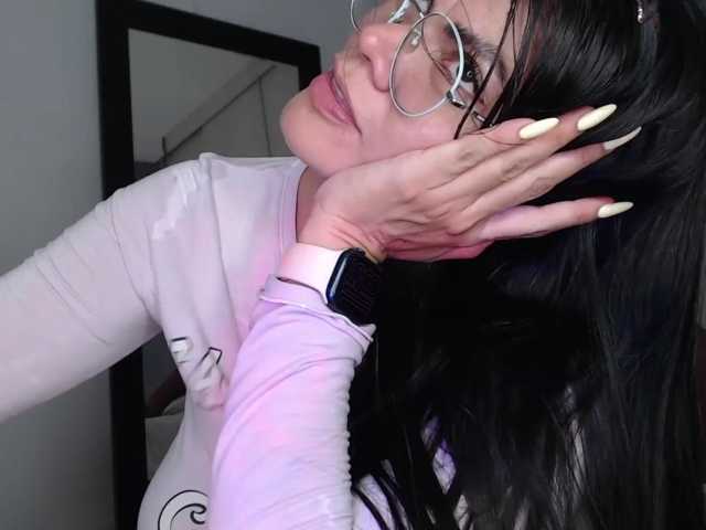 JennCroft live cam on BongaCams