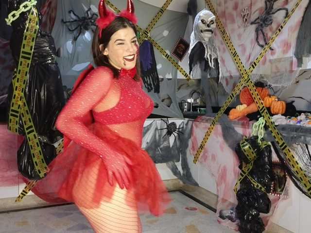 Nighttimedate-room live cam on BongaCams